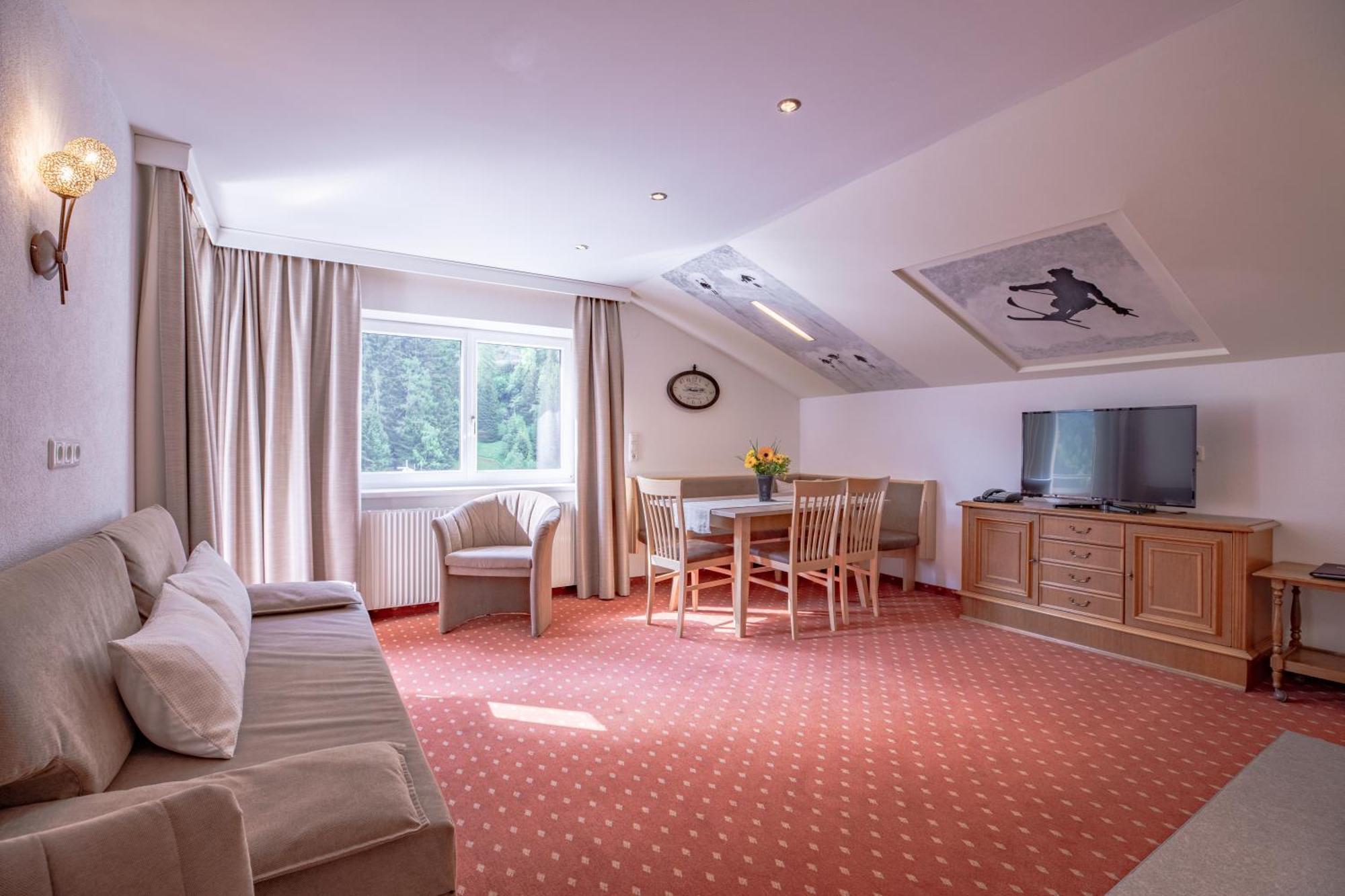 Patteriol Apart-Hotel-Garni Sankt Anton am Arlberg Kültér fotó